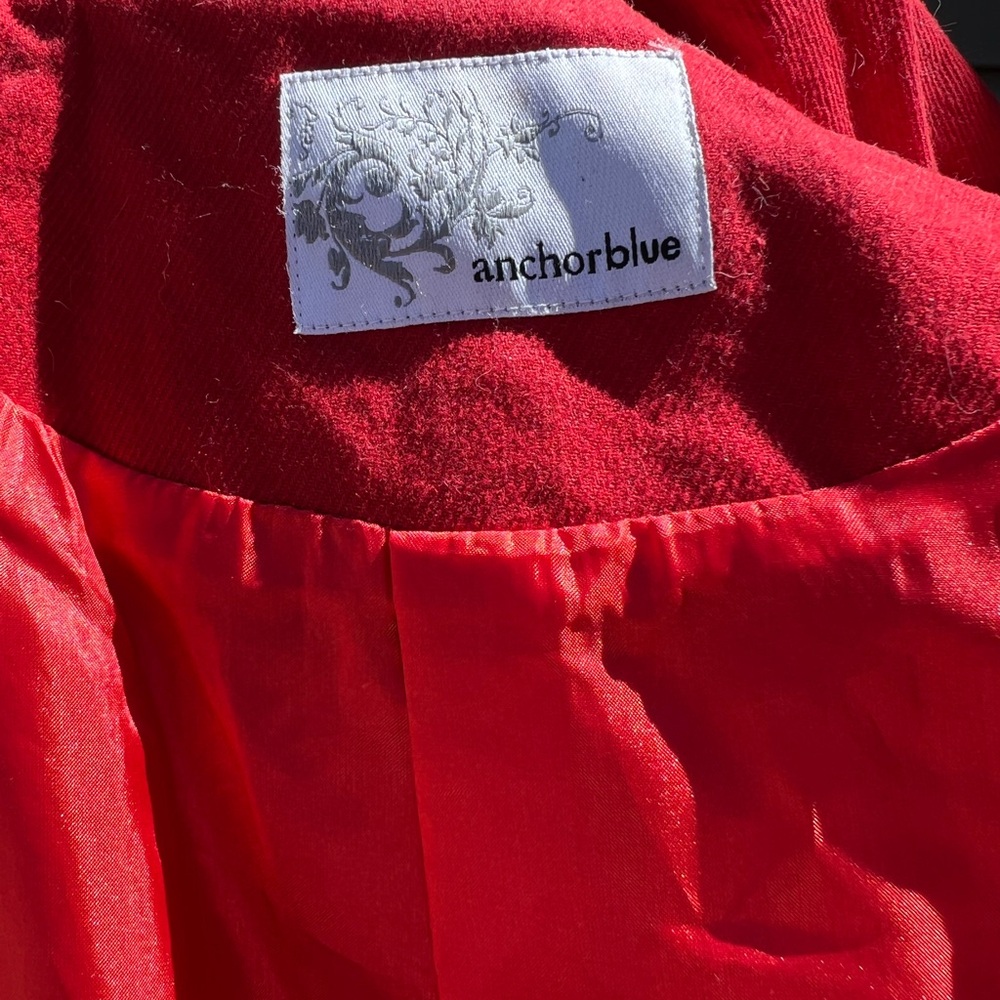 Red Coat - Picture 3 of 3